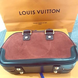 Louis Vuitton Havane stamped handbag